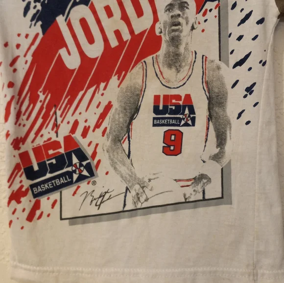 Vintage Jordan Basketball Short Sleeve T-Shirt - Picture 3 of 5